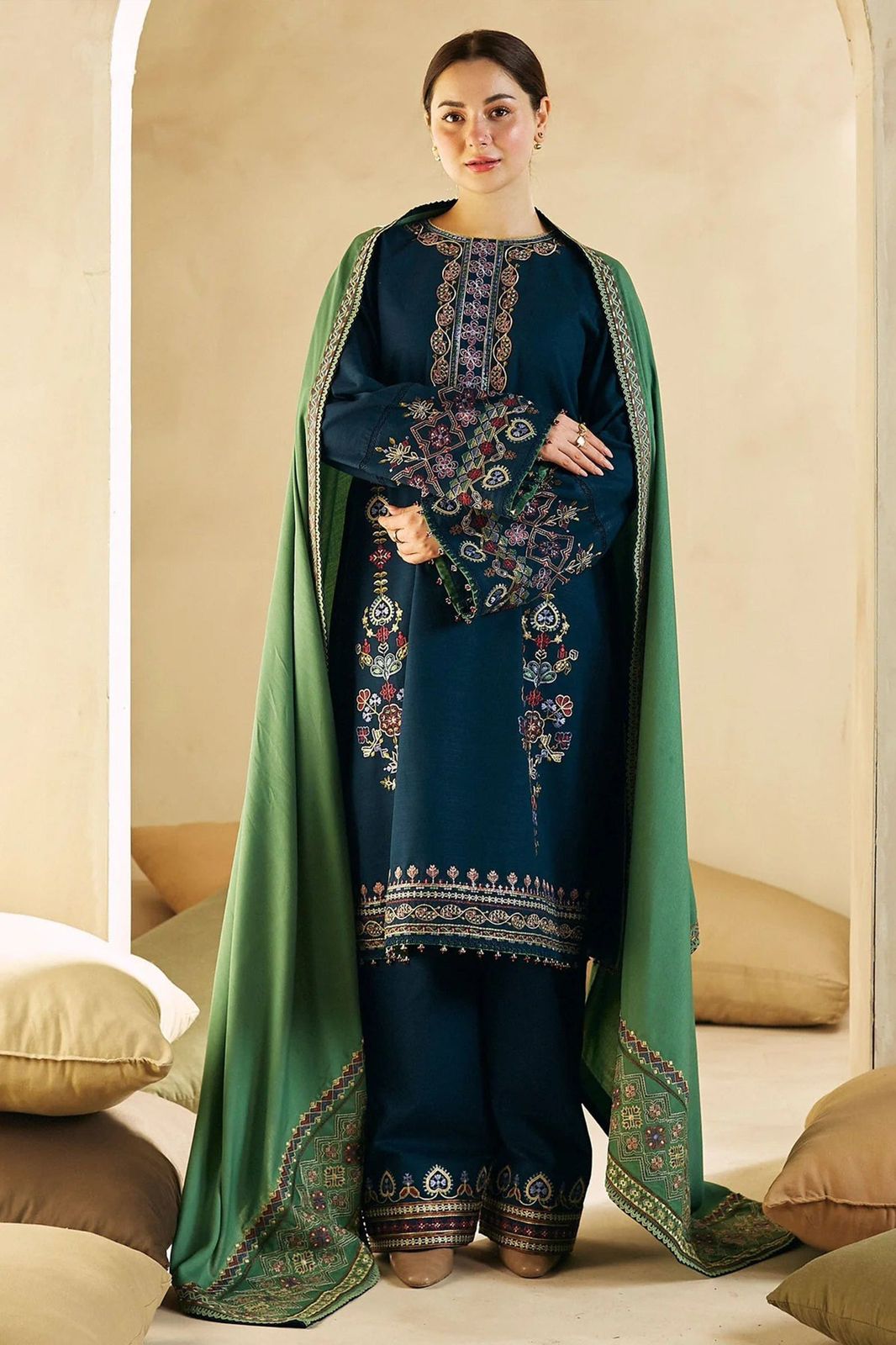 ZARA SHAH JAHAN – AIRJET DHANAK 3PC EMBROIDERED SUIT